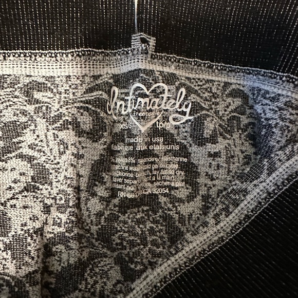 NWT Free People Leggings in black and white - Picture 5 of 9